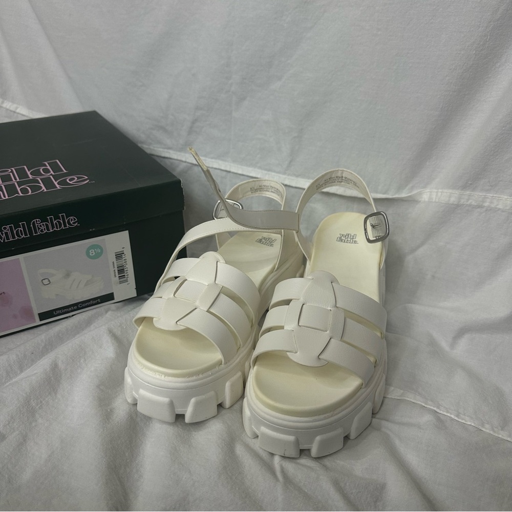 Wild Fable Women's High-Top Fisherman Sandal Faux Leather, Chunky Block Heel